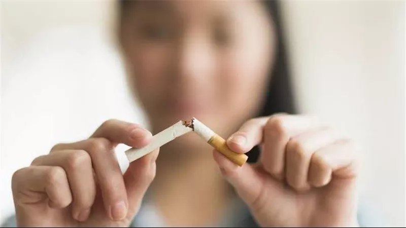 تأثيرات توقف التدخين على الجسم: ماذا يحدث بعد الإقلاع عن هذه العادة؟