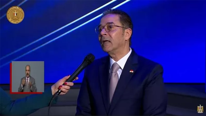 مدحت صالح يوجه الشكر لرجال الشرطة والقوات المسلحة على تضحياتهم
