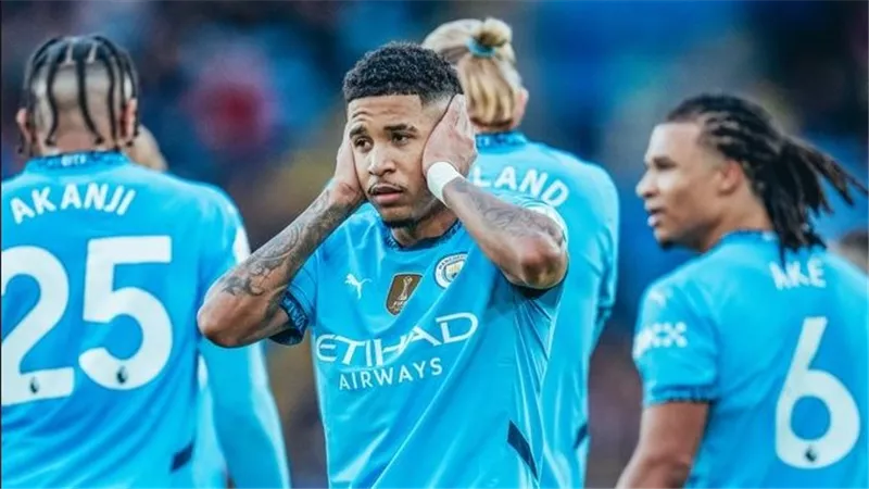 مانشستر سيتي ينهي الشوط الأول متقدمًا على ليستر سيتي بالدوري الإنجليزي الممتاز