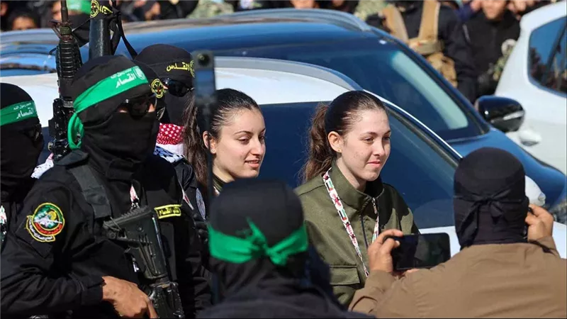بينهم أمريكي.. حماس تعلن الإفراج عن 3 محتجزين من غزة غدا