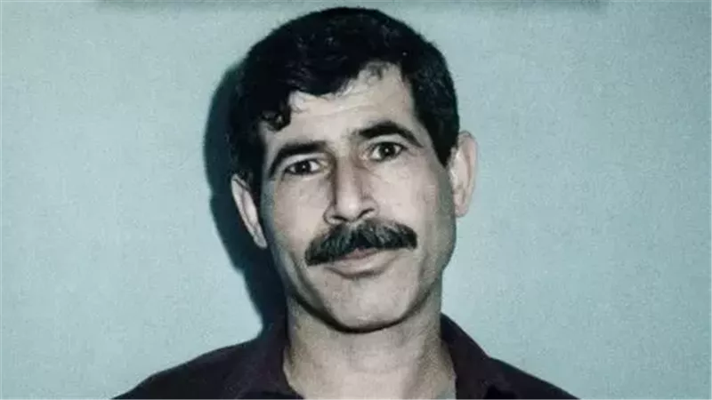 من هو محمد الطوس أقدم أسير في سجون الاحتلال؟