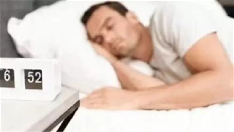اكتشاف جديد: كيف يجدد الدماغ نشاطه أثناء النوم؟