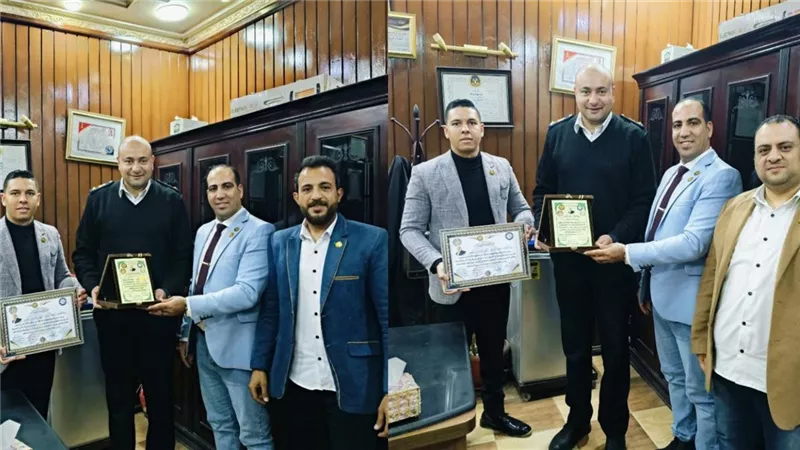 تهنئة قائد مرور بلبيس المقدم محمد عامر بعيد الشرطة الـ 73
