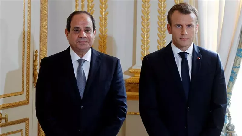 الرئيس السيسي ونظيره الفرنسي يؤكدان ضرورة اضطلاع المجتمع الدولى لحل الدولتين