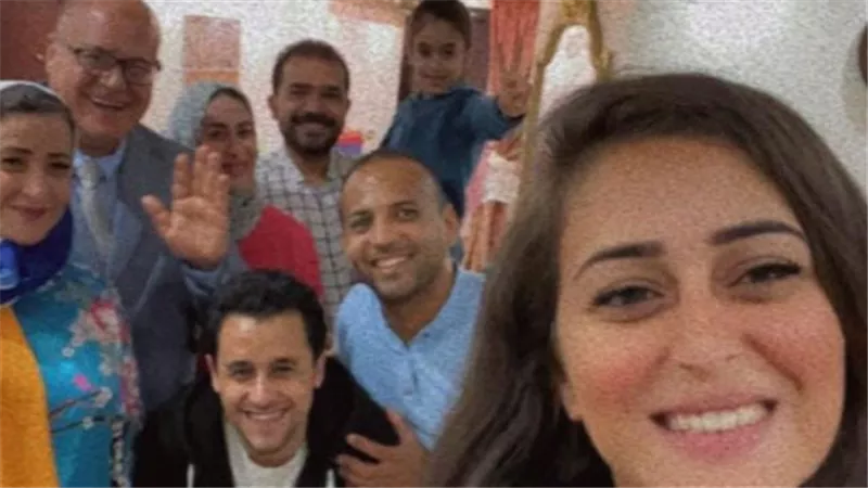 أسرة الدكتورة ريهام ثروت محمد تهنئ سيادتها لتعينها بمستشفي الشيخ زايد التخصصي