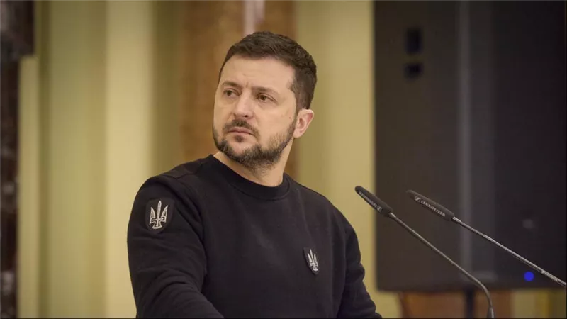 رئيس أوكرانيا: مستعد للجلوس مع بوتين بعد تعهدات ترامب بإنهاء الحرب