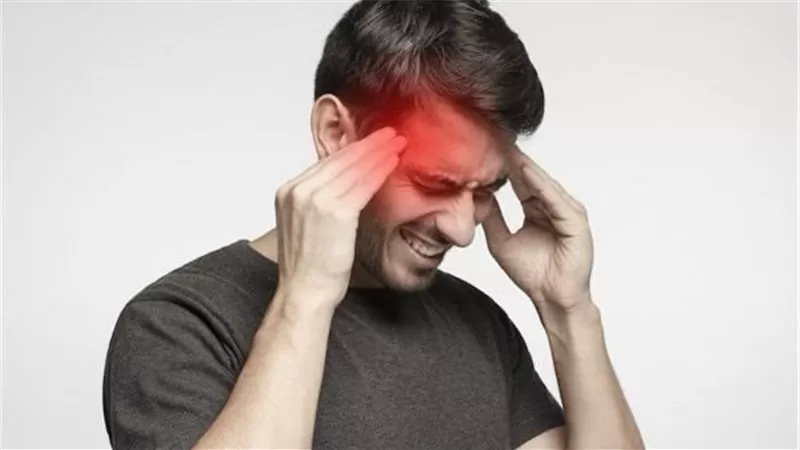 الصداع المزمن اليومي.. اكتشف أنواعه وأفضل طرق علاجه