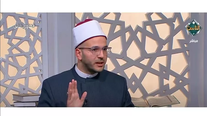 الإفتاء توضح الحكم الشرعي للوساطة في البيع والشراء عبر الإنترنت