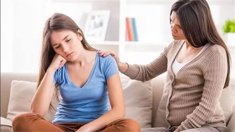 المراهقة بين التغيرات والتحديات.. رحلة النمو الجسدي والعاطفي