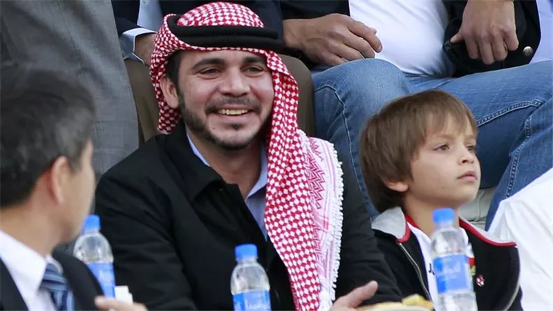 بعد تعيينه نائبا لملك الأردن.. من هو الأمير على بن الحسين؟