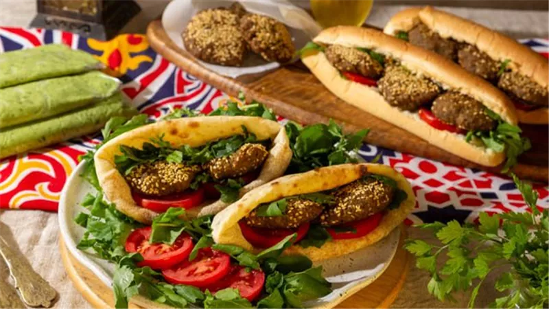 سحور سادس يوم رمضان.. طريقة عمل طعمية مشوية صحية ومناسبة للدايت