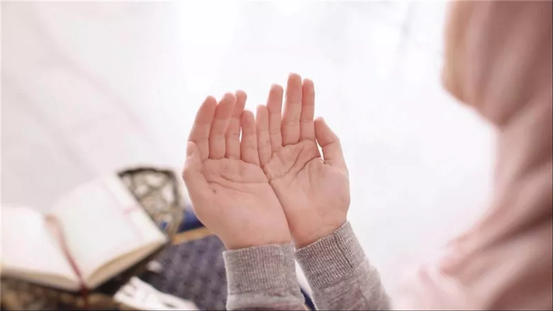 دعاء 8 رمضان 2025.. اللهم اغفر لنا ما تقدم من ذنوبنا وماتأخر