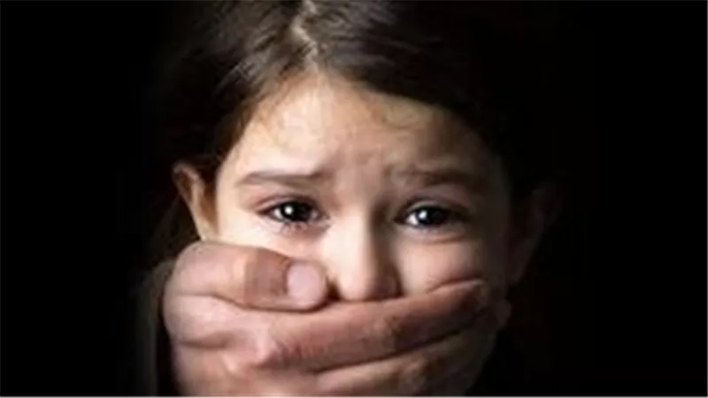 جريمة بشعة في نهار رمضان.. هتك عرض طفلة داخل حمام عمومي بالعاشر
