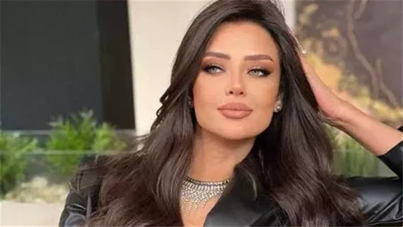 مد أجل الحكم على المتهم بسب وقذف الإعلامية رضوى الشربيني لـ17 مارس