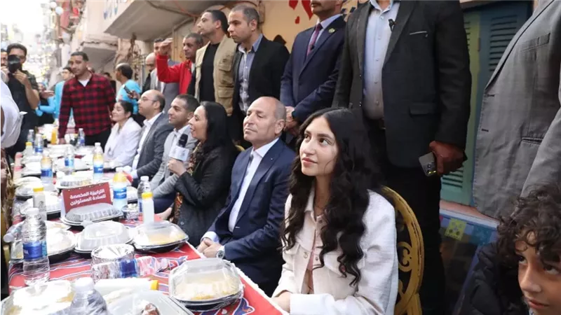 بمشاركة وزيرا الأوقاف والتضامن.. حضور حافل للوزراء فى إفطار المطرية