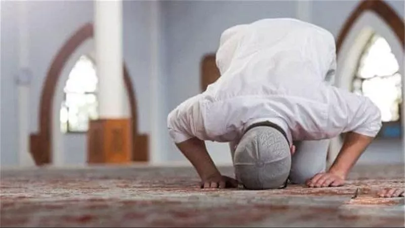 صلاة التهجد وقيام الليل: ما الفرق بينهما وأفضل وقت لأدائهما؟