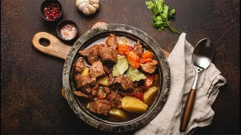 أسهل طريقة لتحضير كباب الحلة اللذيذ على سفرة 21 رمضان