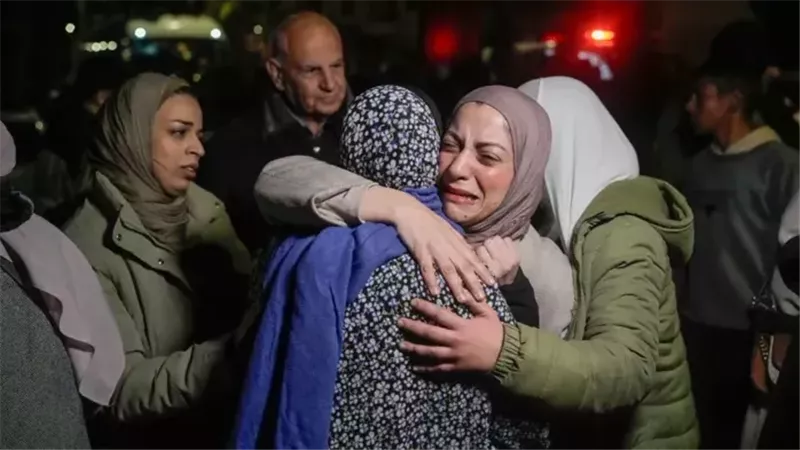 في عيد الأم.. إسرائيل تحتجز 25 فلسطينية من الضفة الغربية