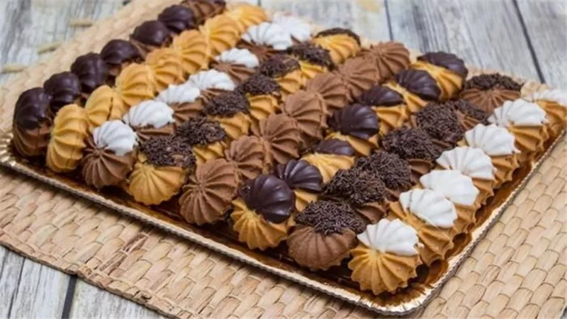 بيتيفور العيد.. أسهل طريقة بالكوباية هتعمليه ناعم زي المحلات