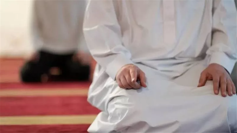 صلاة التسابيح في الجمعة الأخيرة من رمضان.. تغفر الذنوب وتجلب الرزق
