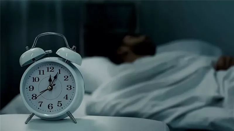 نومك ملخبط بعد العيد ورمضان؟.. نصائح تضبط ساعتك البيولوجية