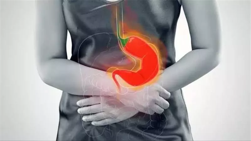 ابدأ يومك براحة.. نصائح فعالة للتخلص من الحموضة صباحًا