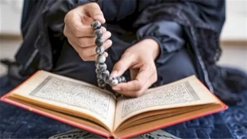 منحة ربانية.. أجر الصلاة على النبي ألف مرة بآخر جمعة من رمضان