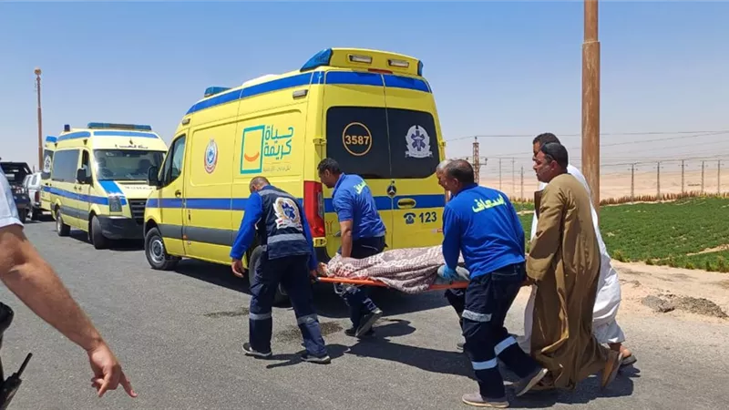 حادث تصادم سيارتين يؤدي لإصابة 3 أشخاص بأسيوط الجديدة