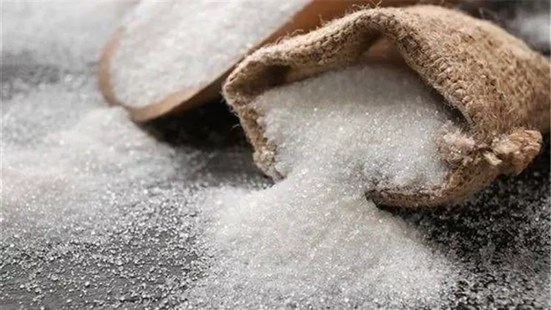 هل انتهت أزمة السكر؟.. سعر الطن يستقر اليوم بعد تحرك حكومي واسع