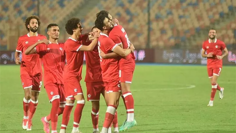 «مودرن سبورت».. يعول على عاطف وأرنولد لهز شباك البنك الأهلي