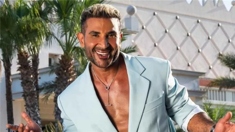 «منصات أحمد سعد اللايف» تكشف كواليس الحفلات وتفاصيل التحضيرات