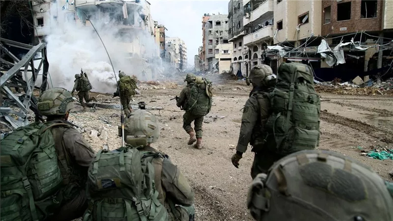 انفجارات تهز الجنوب.. كتائب القسام تنفذ هجوما مباغتًا والاحتلال في حالة استنفار