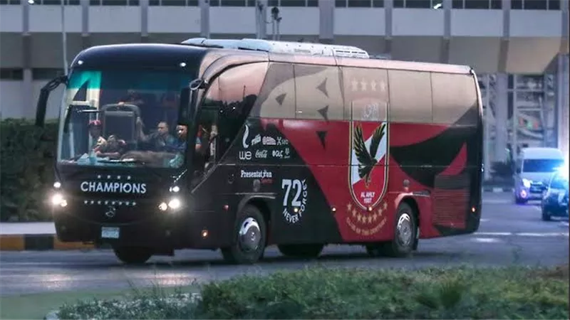 «مباراة الأهلي وصن داونز».. الأهلي يصل استاد القاهرة استعدادا للمعركة الأفريقية