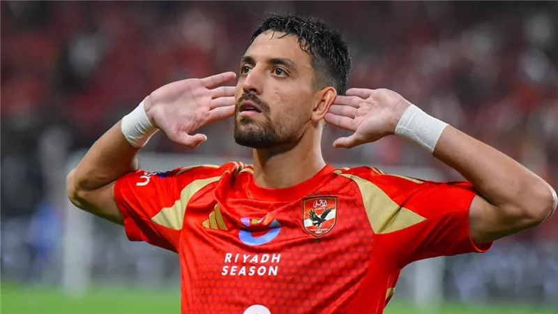 تألق طاهر محمد طاهر يعزز فرص الأهلي في دوري أبطال أفريقيا