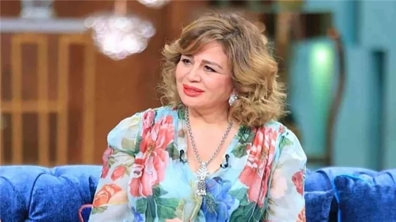«إلهام شاهين».. تنضم لسفينة المحبة والسلام وترد بقوة على الانتقادات