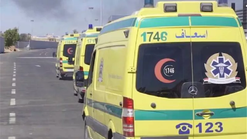 واقعة تثير الجدل.. مصرع وإصابة عاملين نتيجة سقوطهم من السقالة