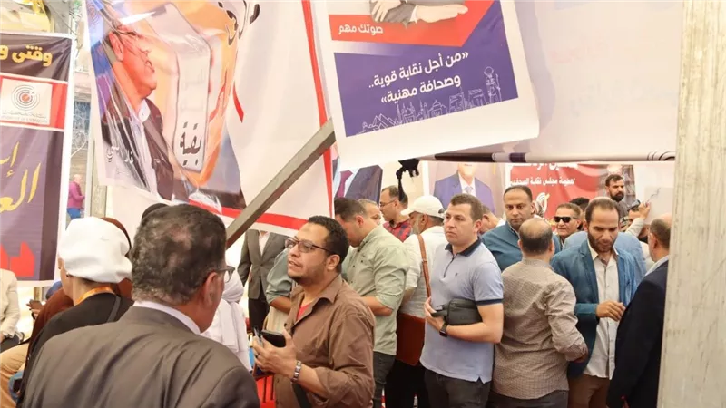 نقابة الصحفيين تُقر توصيات هامة لتعزيز حقوق الصحفيين وتحسين أوضاع المهنة