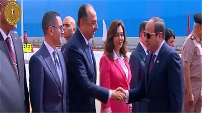 الرئيس السيسى يشهد احتفالية عيد العمال 2025 في السويس