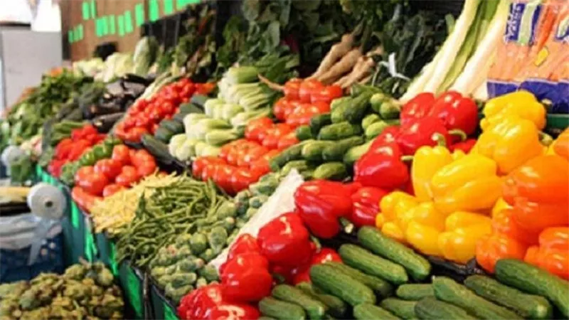 أسعار الخضروات والفاكهة بالأسواق اليوم الثلاثاء 9-6-2026