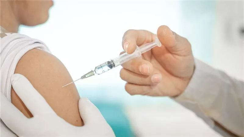 دراسة.. لقاح الهربس يقي من النوبات القلبية حتى 8 سنوات متواصلة