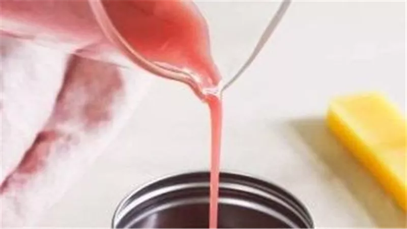 طريقة عمل مورد خدود طبيعي من التوت.. خطوات سهلة لبشرة وردية