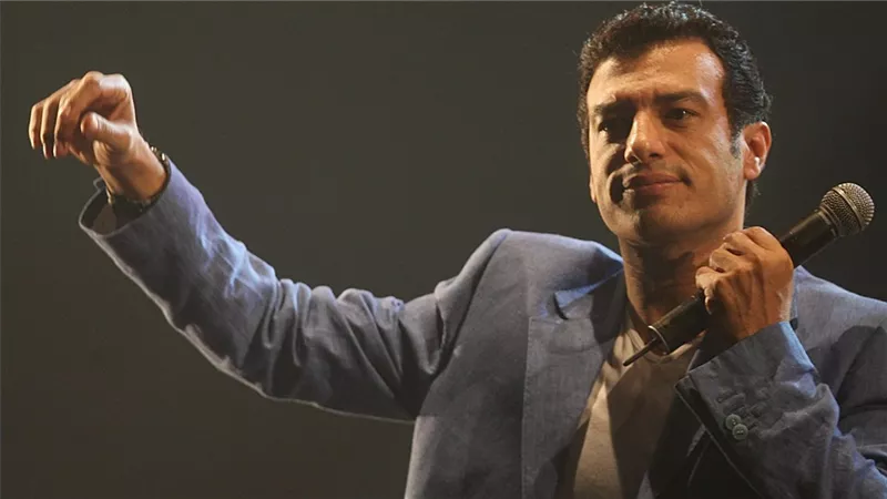 إيهاب توفيق يشعل الشيخ زايد بحفل غنائي مرتقب ويواصل طرح الأغاني الجديدة