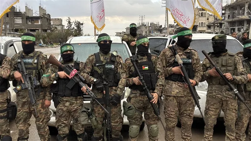 الإفراج عن الجندي الإسرائيلي الأمريكي عيدان ألكسندر.. تنسيق بين «القسام» والصليب الأحمر
