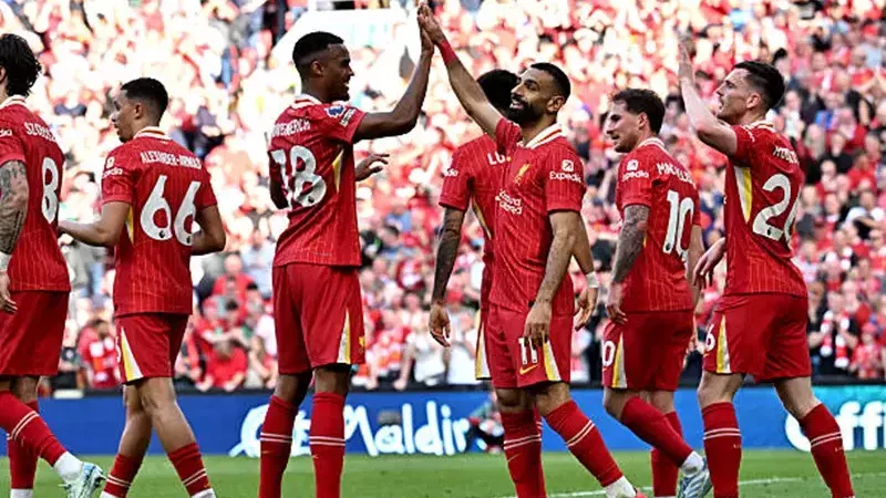 ليفربول على أعتاب إنجاز تاريخي.. هدف واحد لكتابة فصل جديد بالدوري الإنجليزي