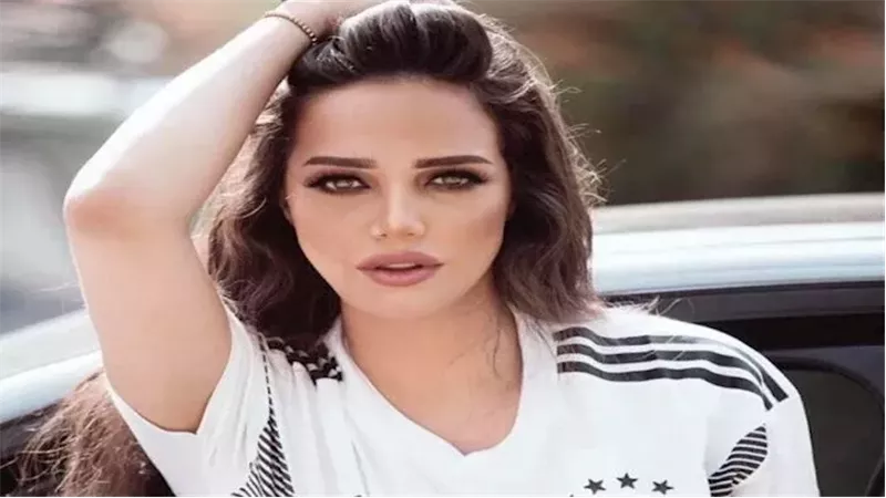 جلطة مفاجئة تدخل الفنانة راندا حافظ العناية المركزة بعد أيام من الولادة