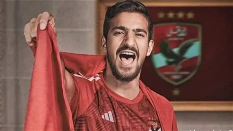 الأهلي يعلن ضم محمد علي بن رمضان رسميًا استعدادا لكأس العالم للأندية