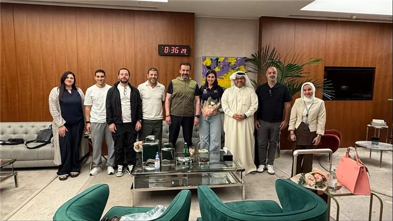 نجوم «المشروع X» يصلون الكويت.. وعرض خاص للفيلم قبل عيد الأضحى