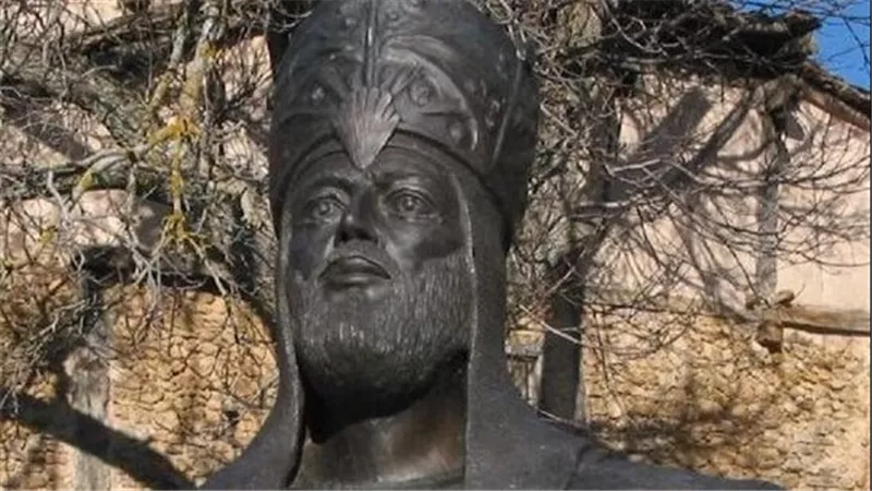 الحاجب المنصور.. حين أرعب أوروبا وجعل الأجراس تقرع خوفا لا فرحا