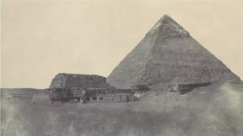 «كتاب نادر عن مصر وفلسطين» يعرض بمزاد أمريكي..وثائق بصرية عمرها 175 عاما