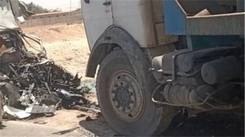 حادث مروع بالطريق الصحراوي بأطفيح.. تصادم 3 سيارات واشتعال «فنطاس» والأستماع للمصابين